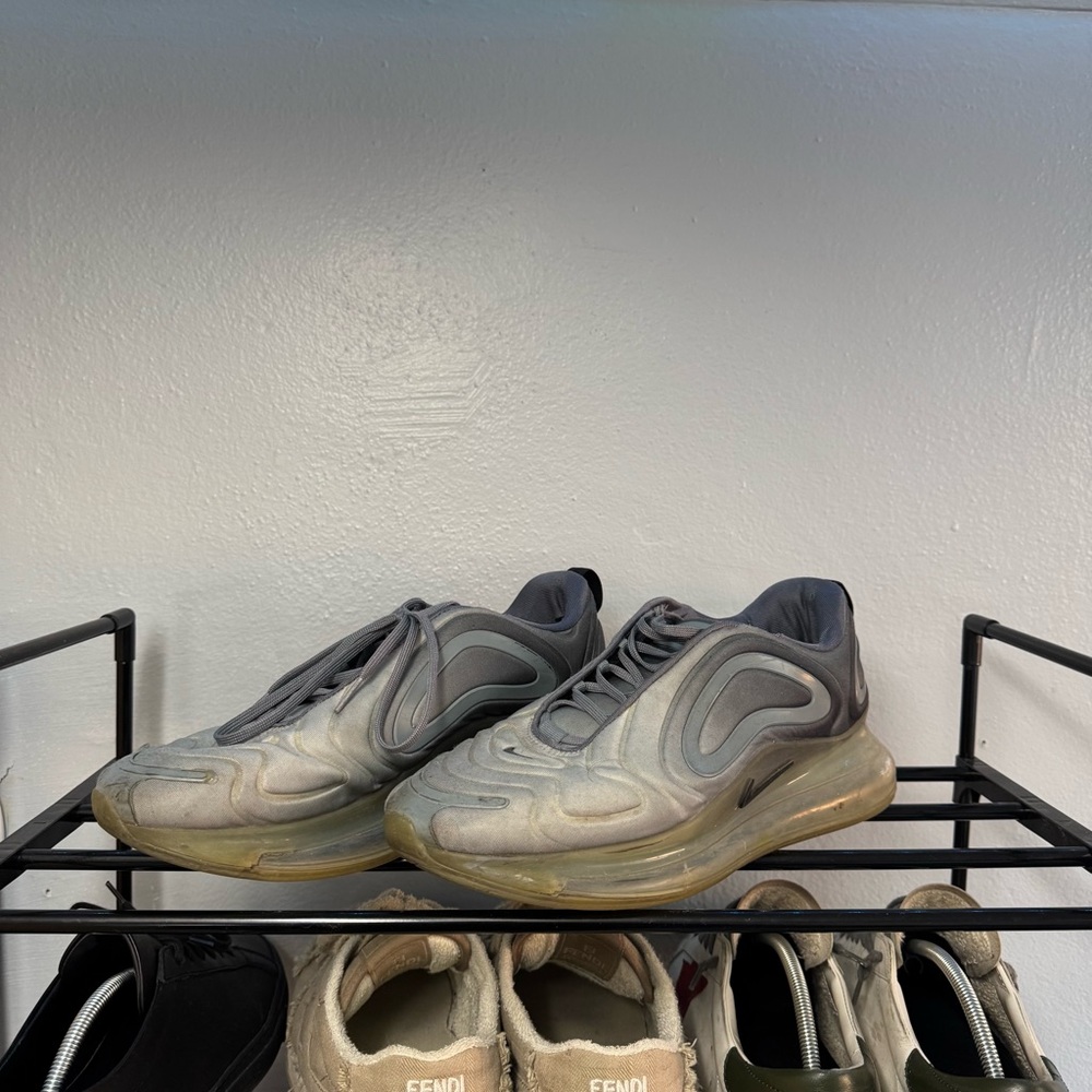 Nike 720 Sneakers - Gray